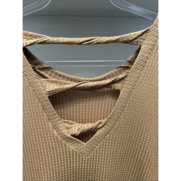 Women’s Small For The Republic Long Sleeve Lattice V-Neck Sweater New With Tags - Picture 5 of 7